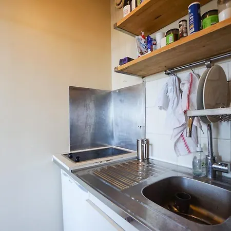 Modern Studio With View On Paris * פריז